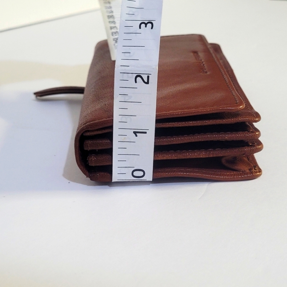 Spikes & Sparrow Brown Leather RFID Wallet - Picture 13 of 13